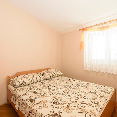 Apartments Golubic สเวติ เปตาร์ ภายนอก รูปภาพ