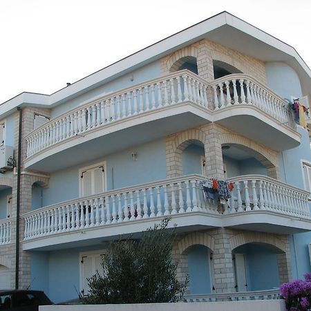 Apartments Golubic สเวติ เปตาร์ ภายนอก รูปภาพ